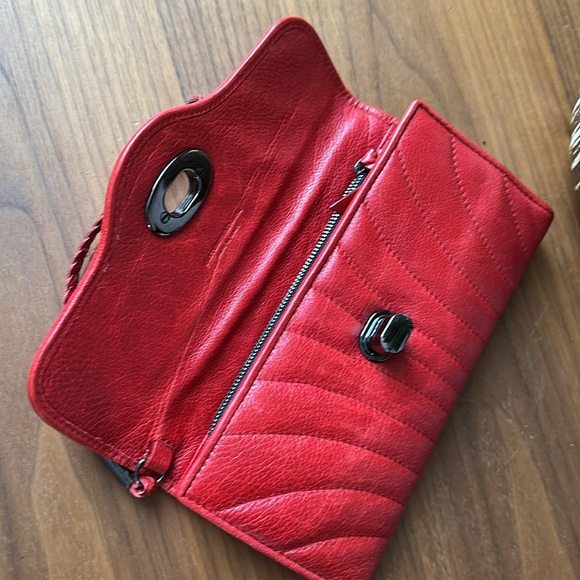 Wallet - Picture 2 of 5